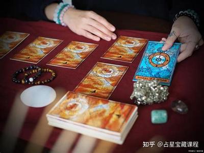 塔罗牌入门：22张大阿卡纳牌义详解