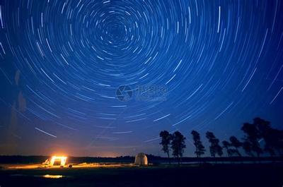 水瓶座2026年运势全面解析